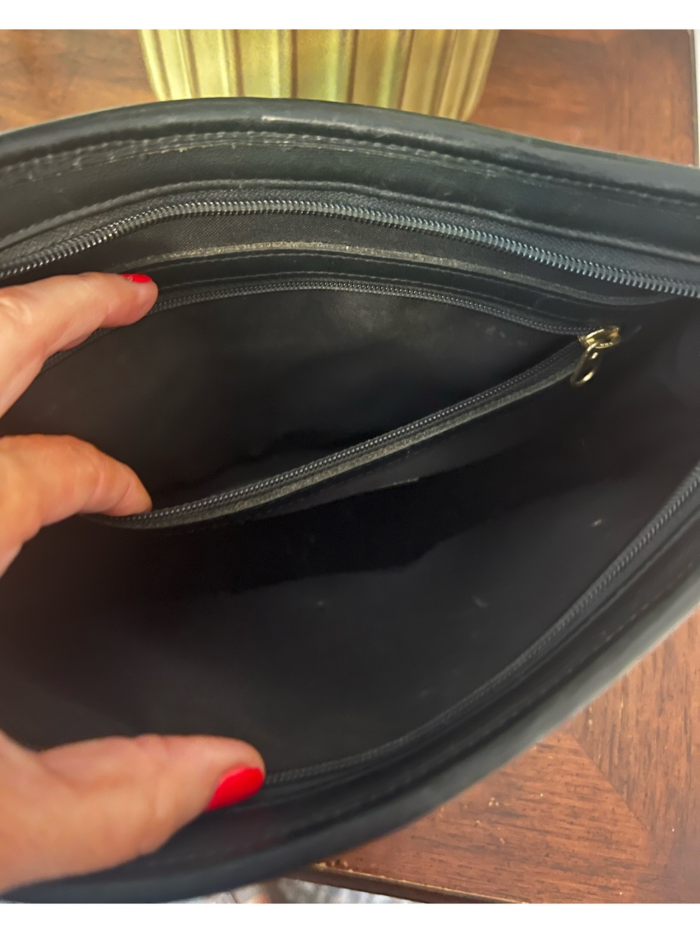 Vintage Coach International Clutch style 9833 - Picture 2 of 14